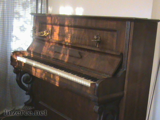 petrof pianino 4079